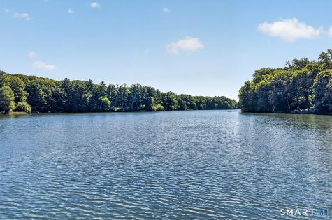 154 Driftwood Lane Trumbull CT 06611