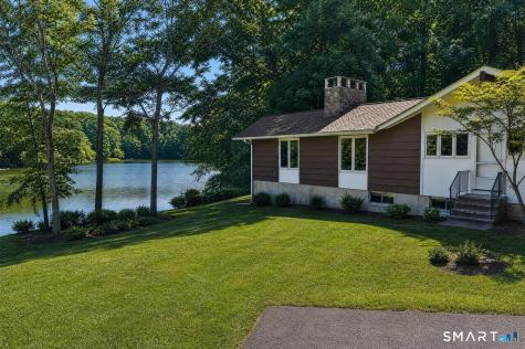 154 Driftwood Lane Trumbull CT 06611