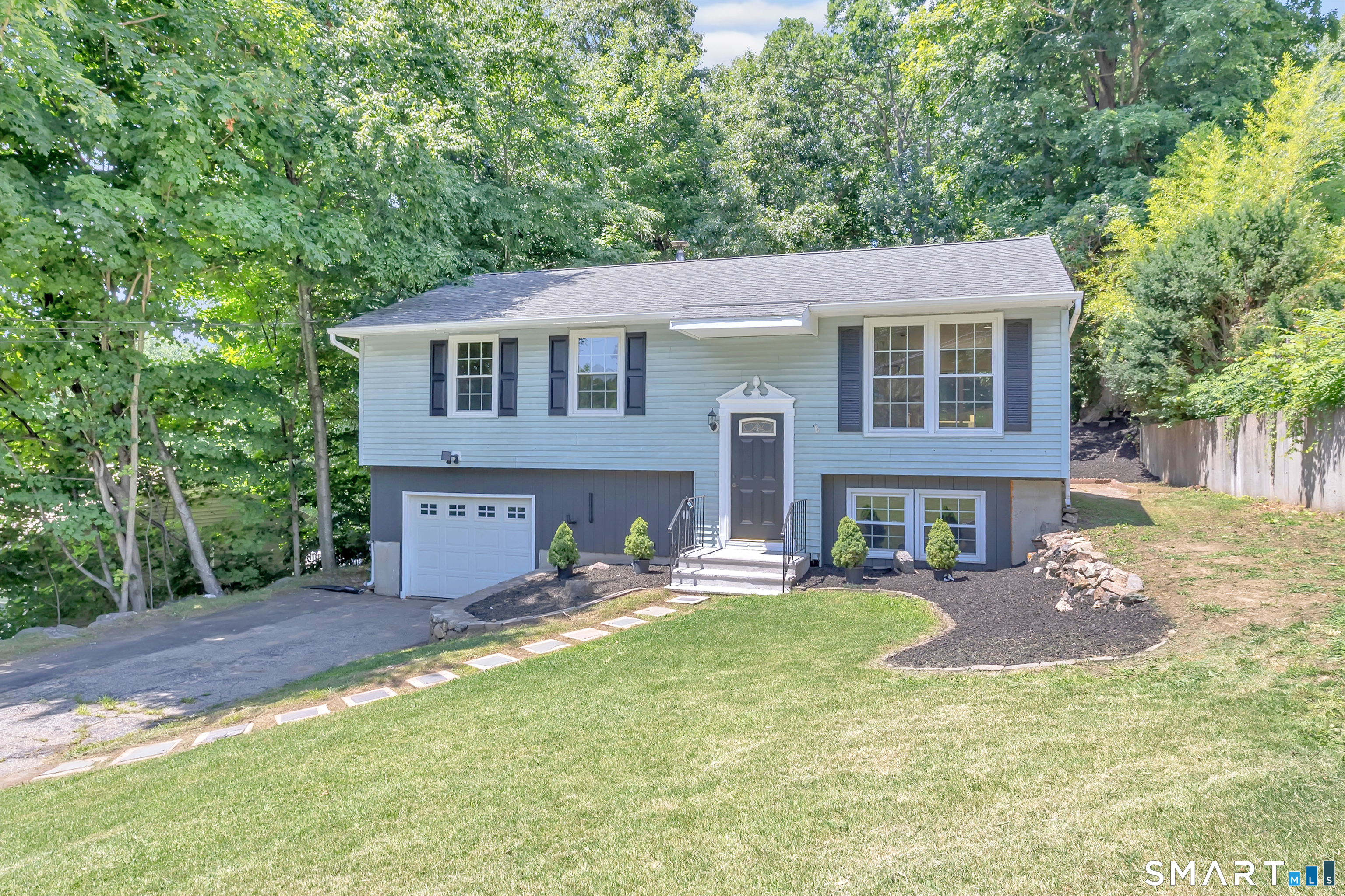 178 Osborn Road Naugatuck CT 06770