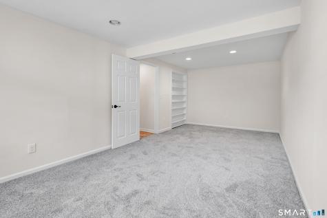 178 Osborn Road Naugatuck CT 06770