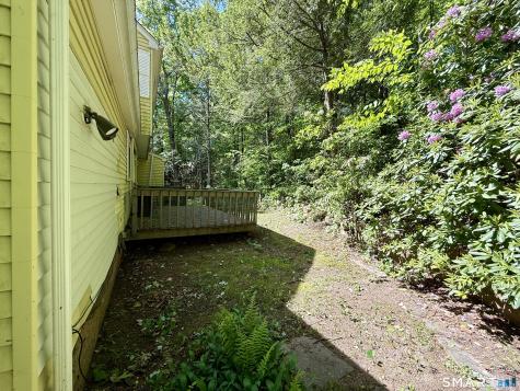 19 Bittersweet Lane Burlington CT 06013
