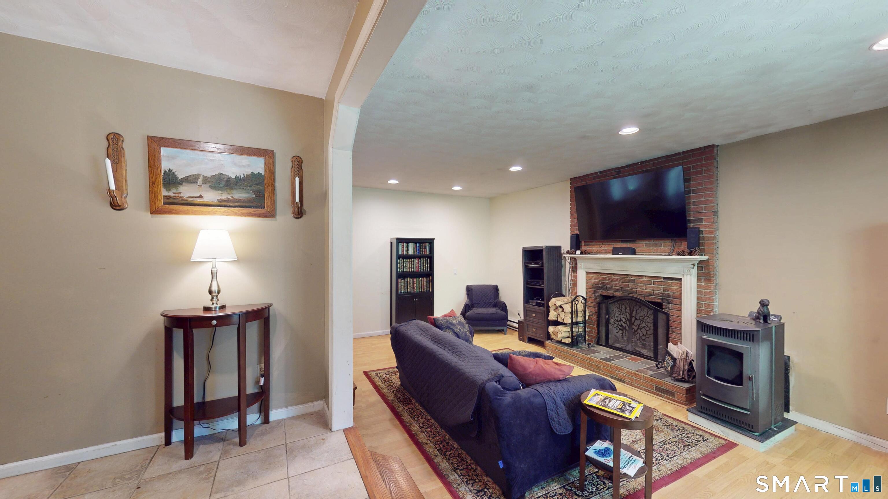 19 Bittersweet Lane Burlington CT 06013