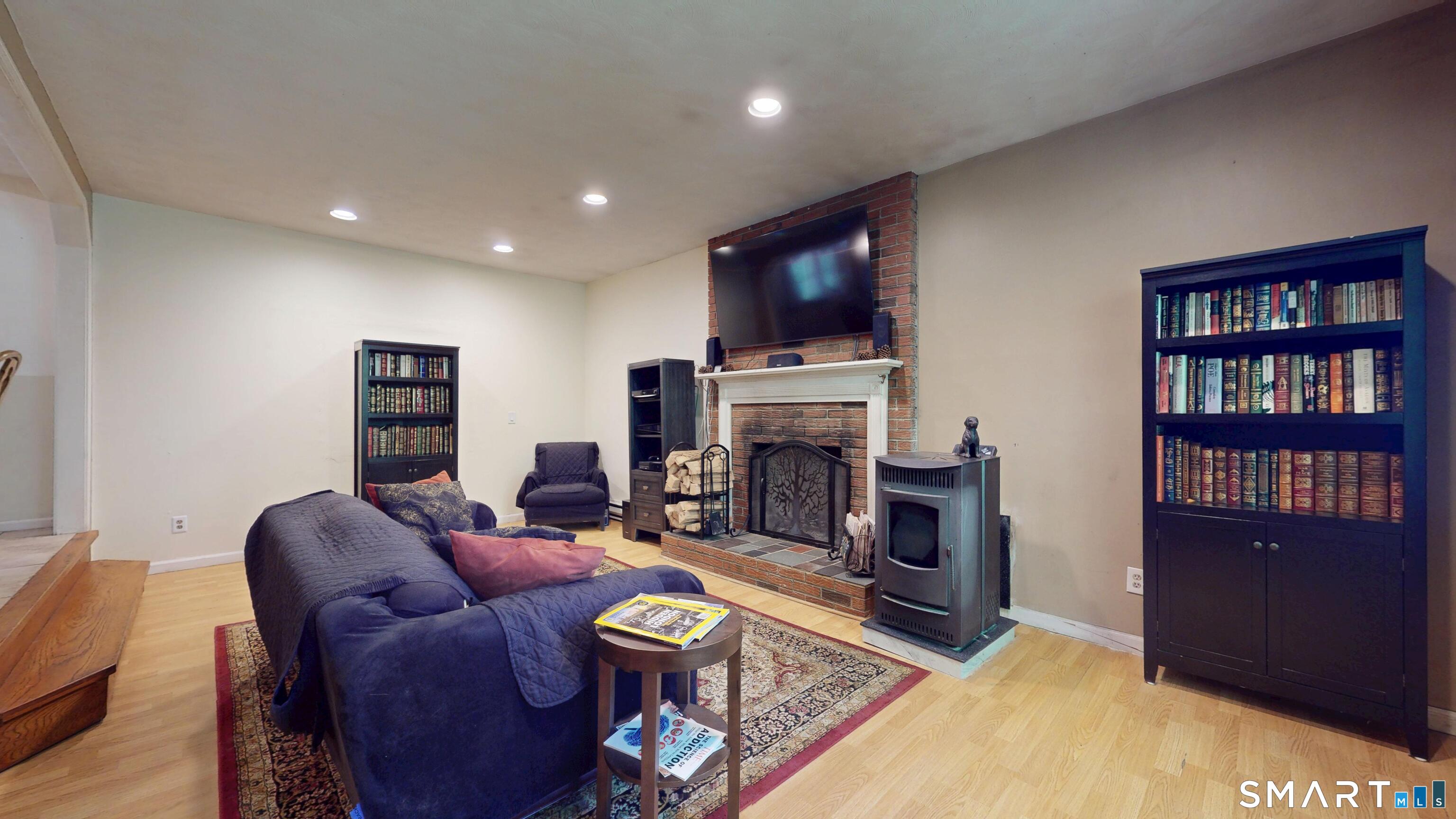 19 Bittersweet Lane Burlington CT 06013