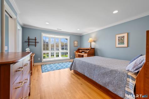 31 Greenswood Place Glastonbury CT 06073