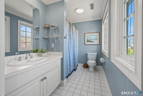 31 Greenswood Place Glastonbury CT 06073