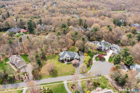 31 Greenswood Place Glastonbury CT 06073