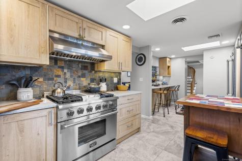 94 Summer Island Road Branford CT 06405