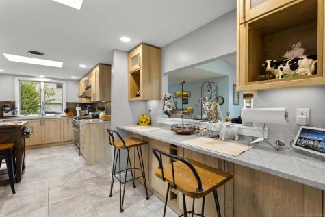 94 Summer Island Road Branford CT 06405