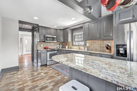 535 Wilcoxson Avenue Stratford CT 06614