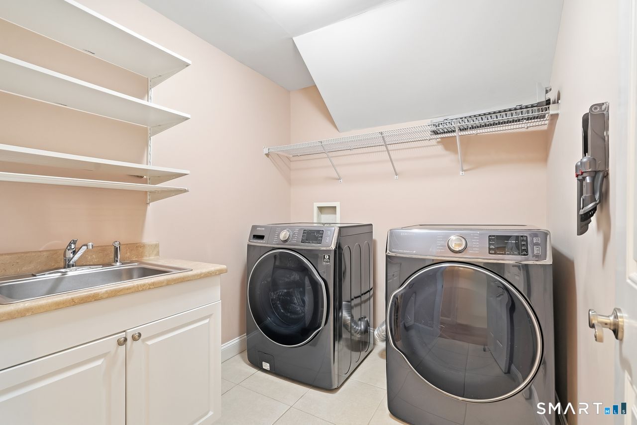 154 North Street Milford CT 06460