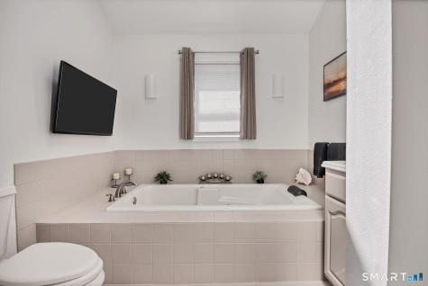 51 First Avenue East Haven CT 06512