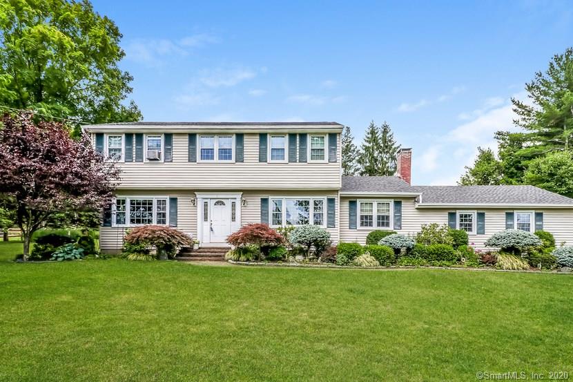 12 Juniper Lane Brookfield CT 06804