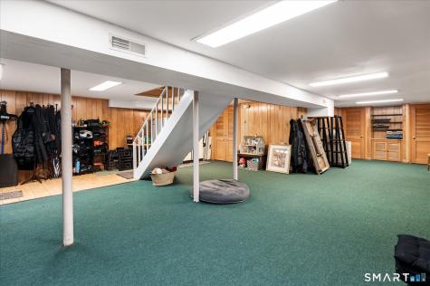 89 West Bank Lane Stamford CT 06902