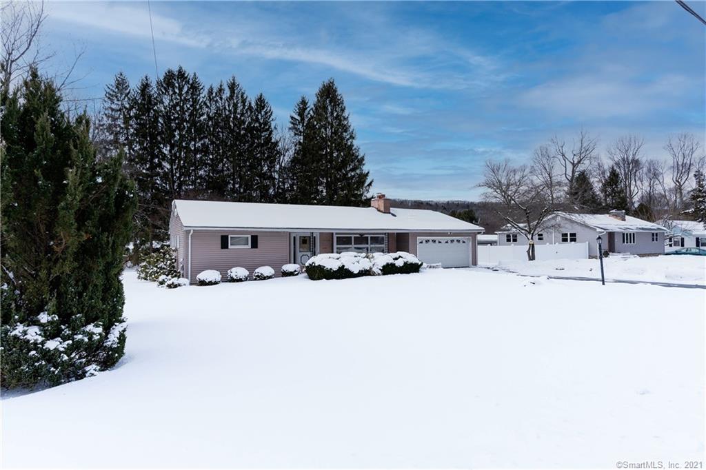 13 Hilltop View Lane New Milford CT 06776
