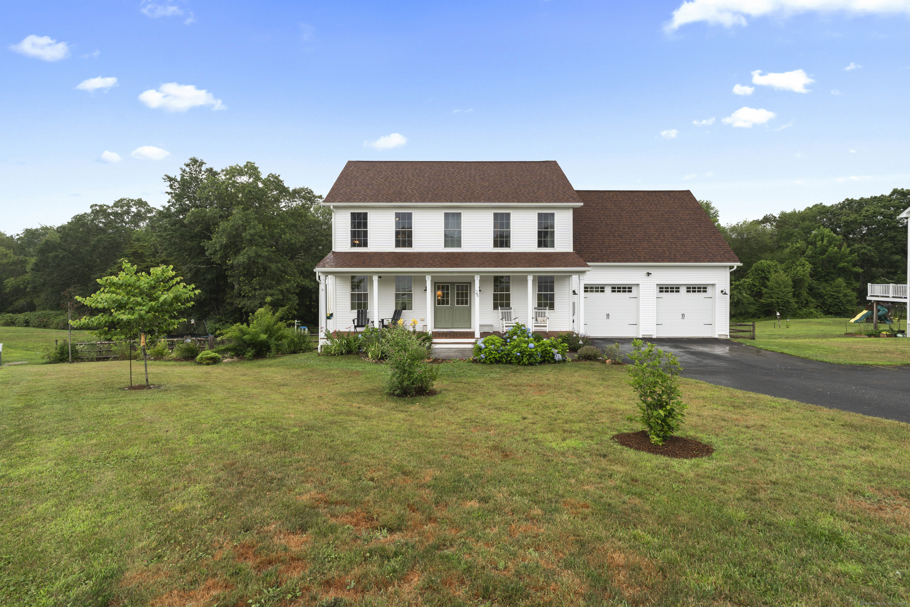 25 Quakertown Meadow Ledyard CT 06339