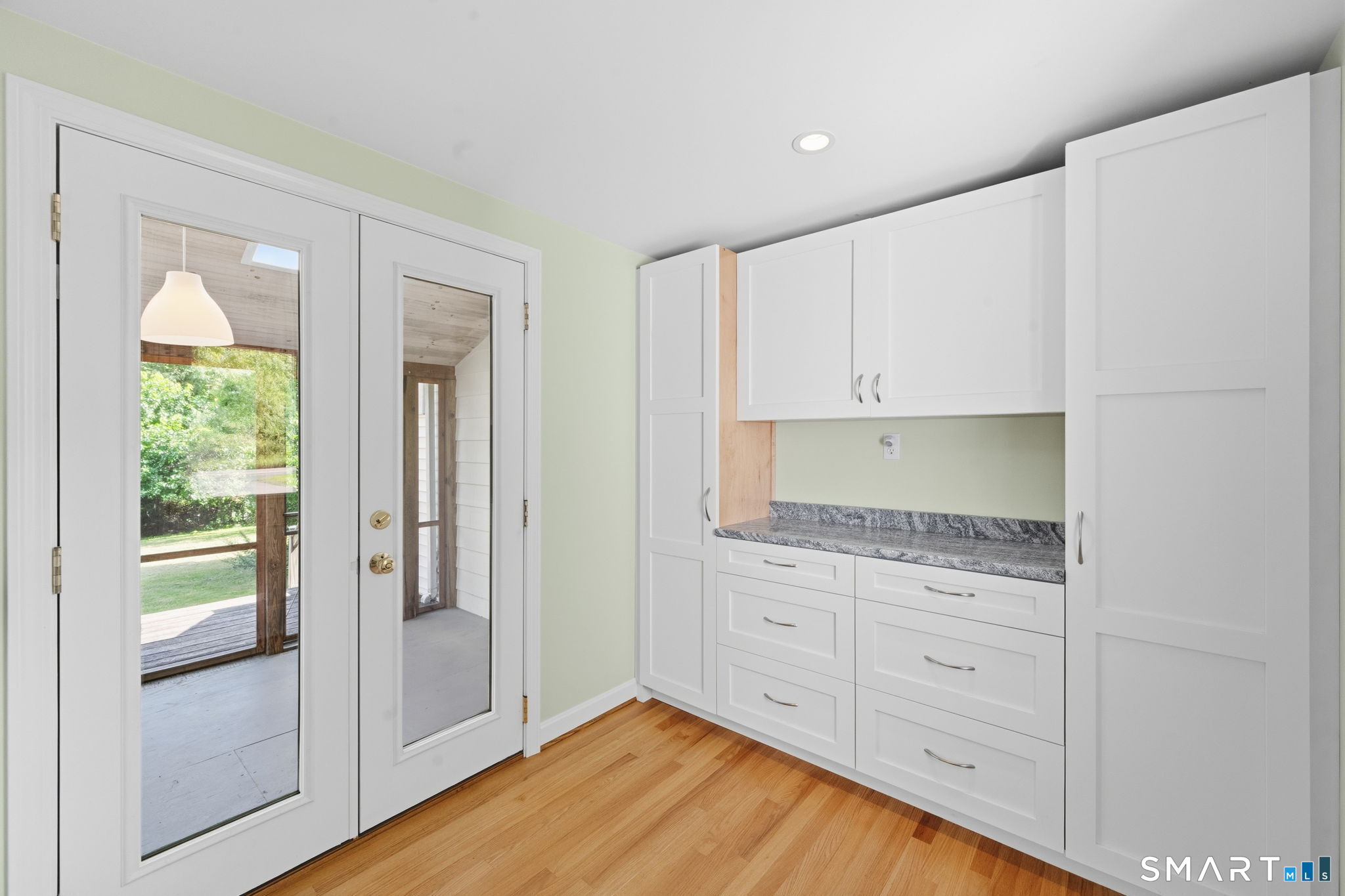 189 South Main Street East Granby CT 06026