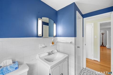 189 South Main Street East Granby CT 06026