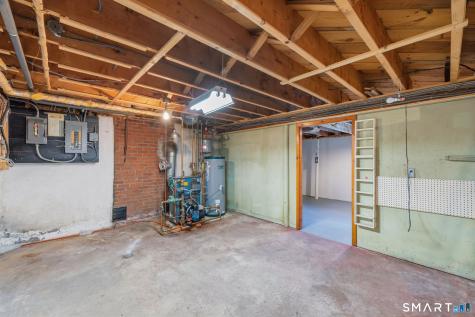 189 South Main Street East Granby CT 06026