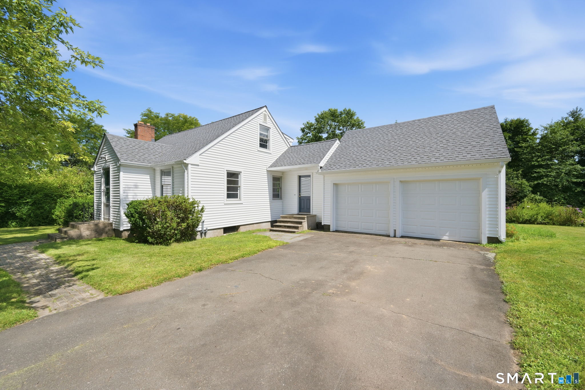 189 South Main Street East Granby CT 06026
