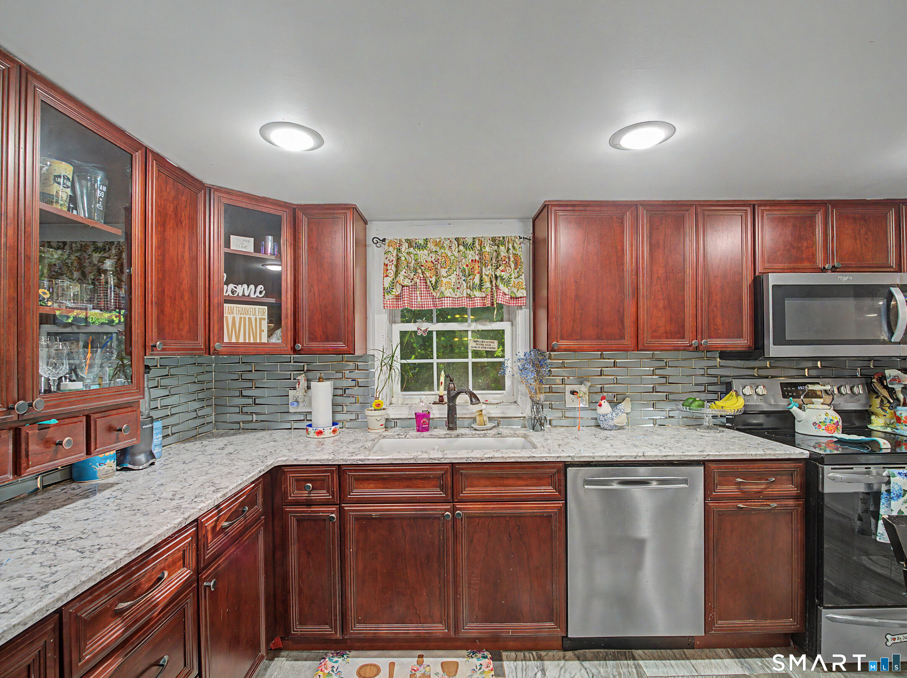 623 North Main Street Killingly CT 06239