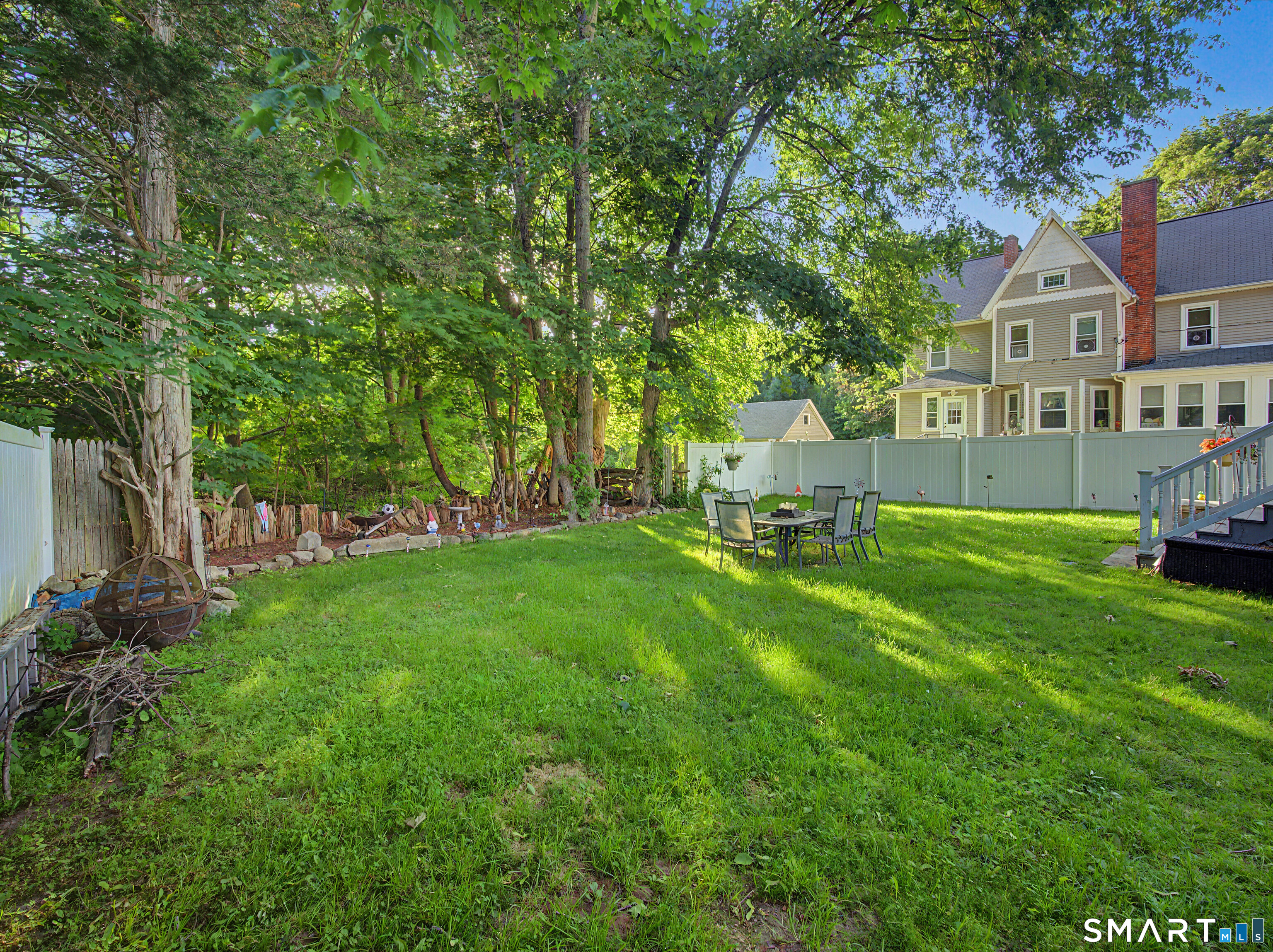 623 North Main Street Killingly CT 06239