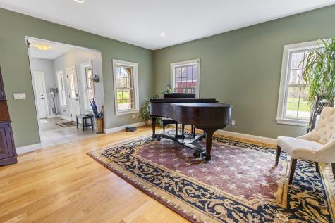 267 Chase Road Thompson CT 06277