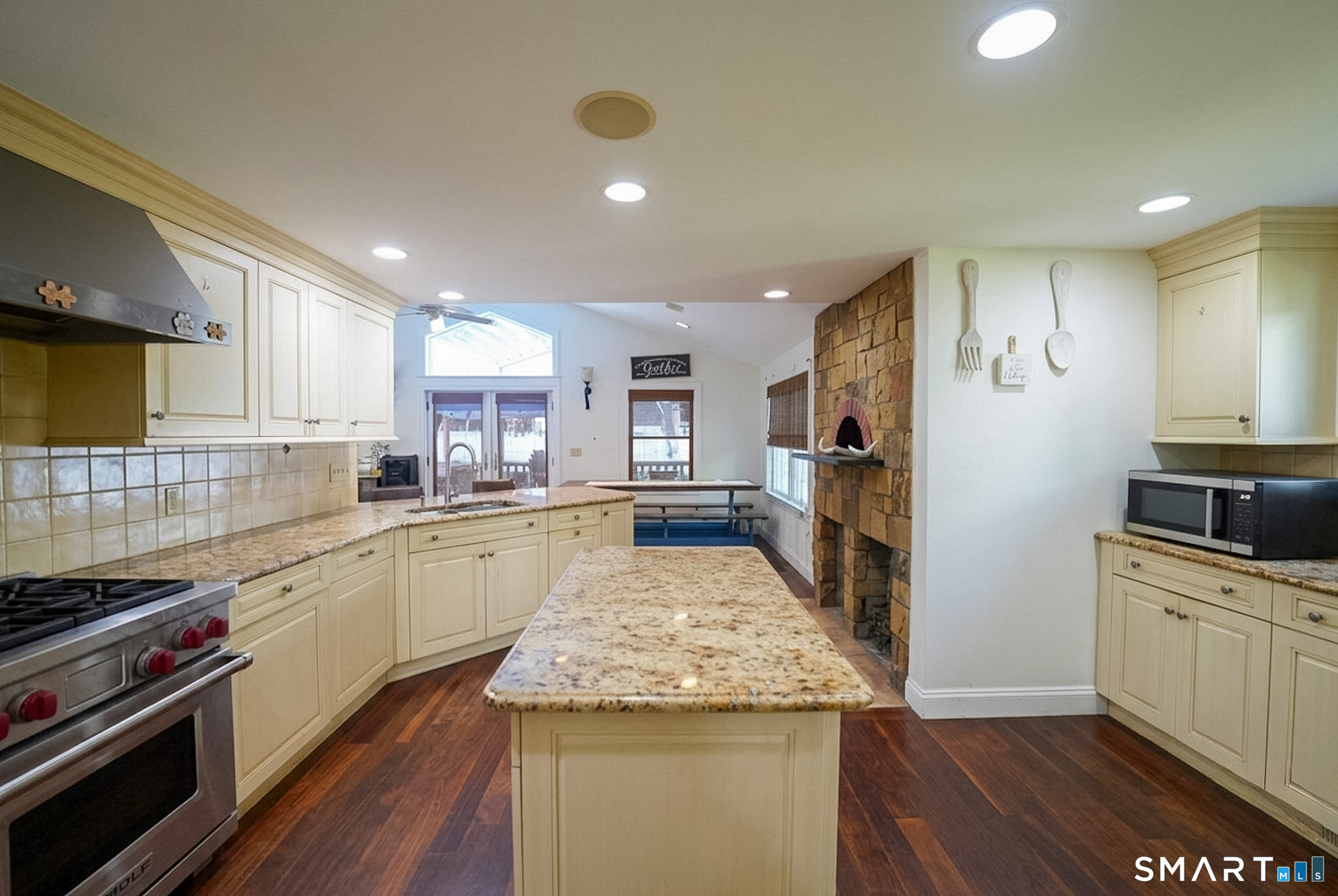 7 Hadik Parkway Norwalk CT 06854