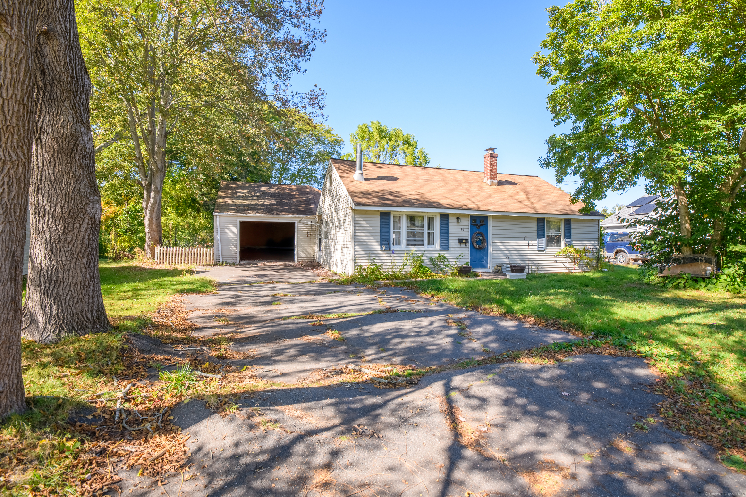 66 Middle Drive East Hartford CT 06118