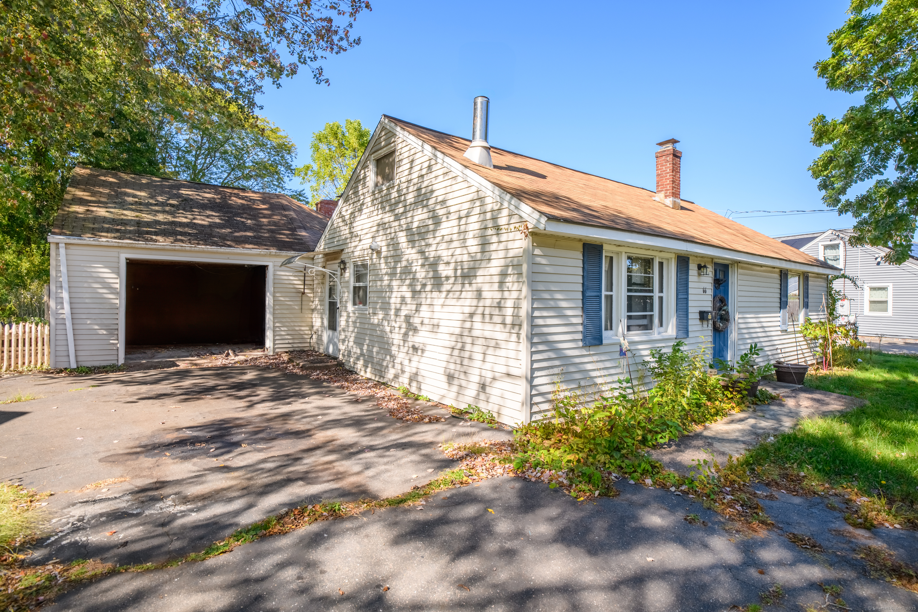 66 Middle Drive East Hartford CT 06118