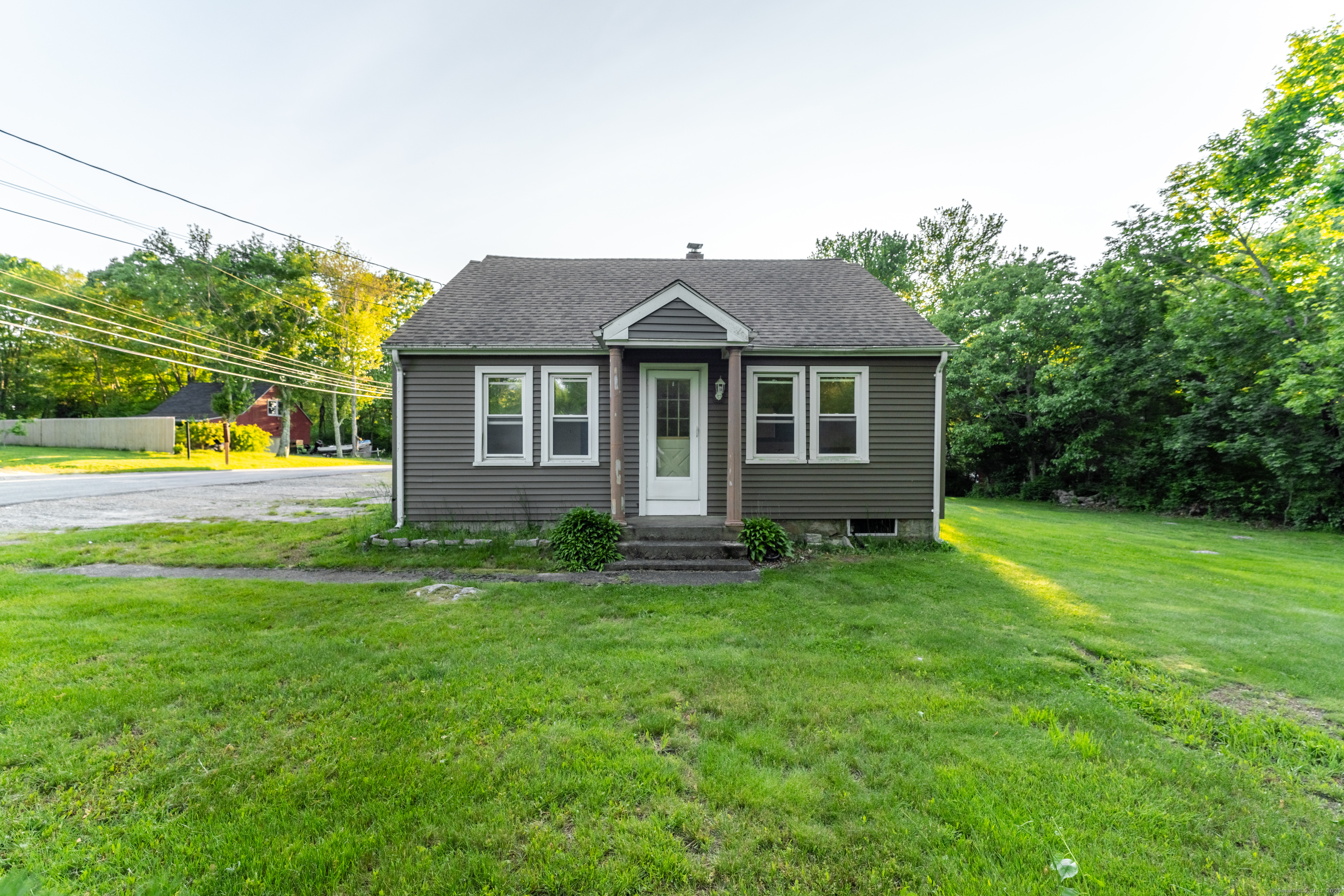 498 Greenhaven Road Stonington CT 06379