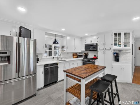 66 Newport Avenue Shelton CT 06484