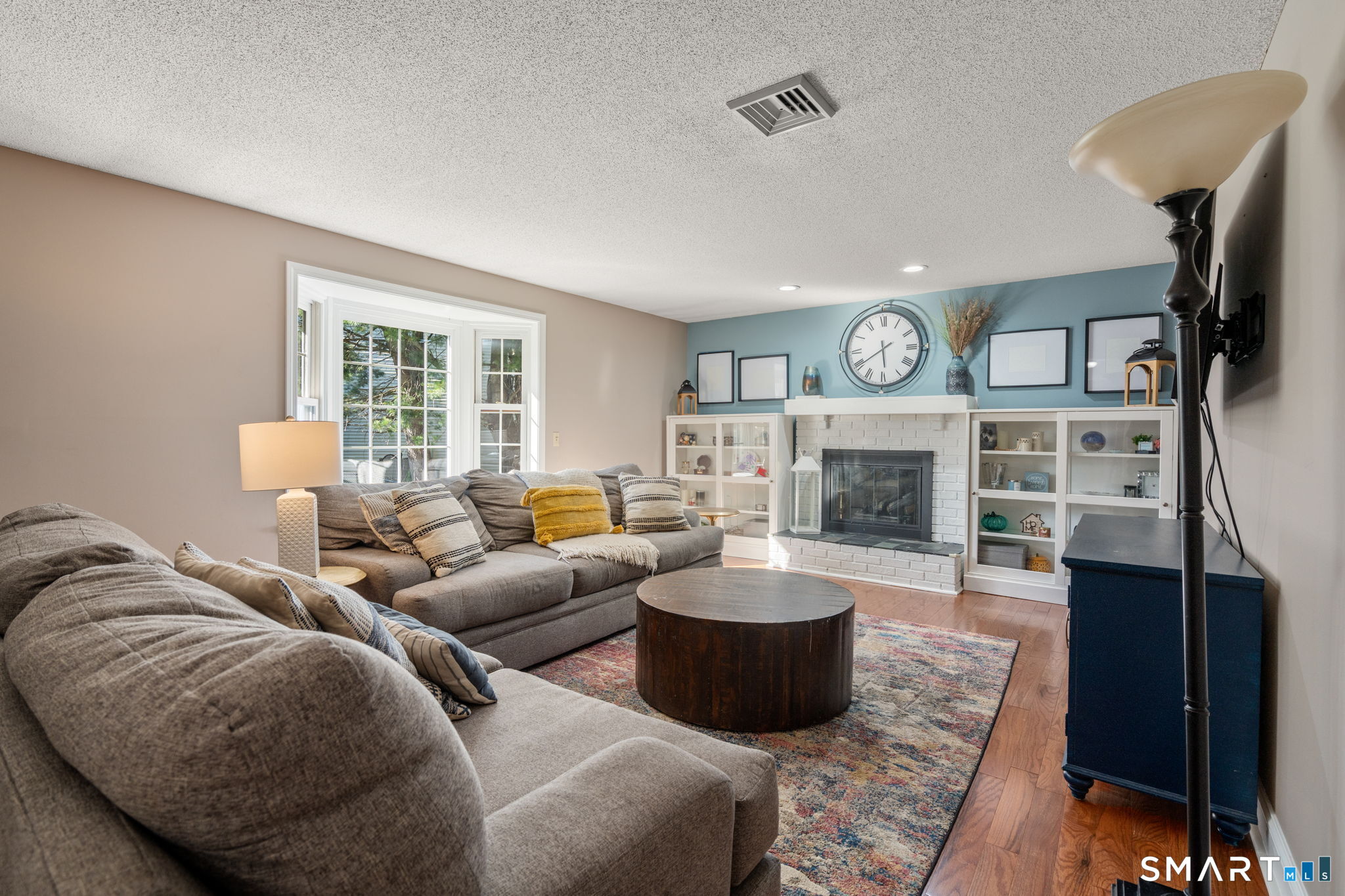 141 Lisa Drive South Windsor CT 06074