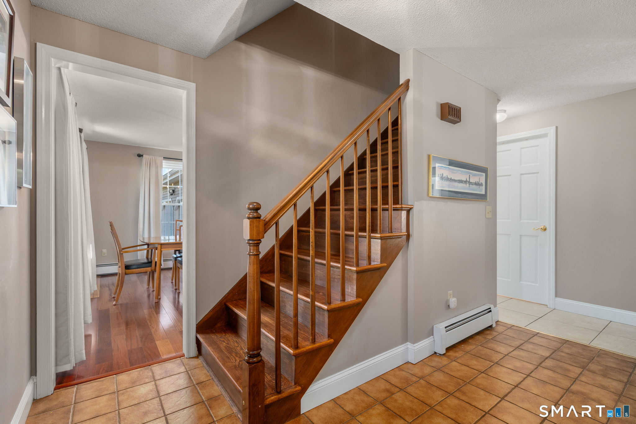 141 Lisa Drive South Windsor CT 06074