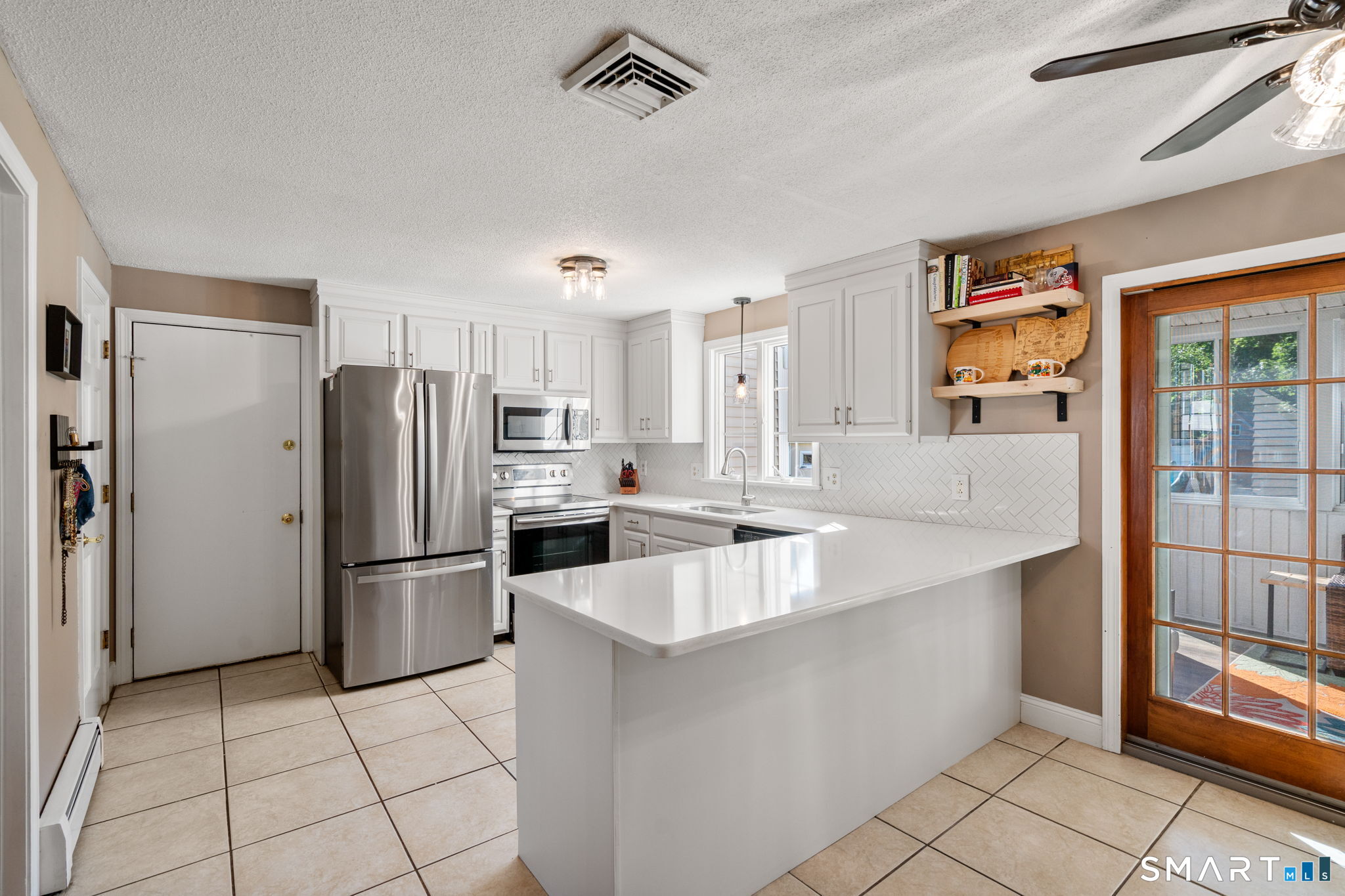 141 Lisa Drive South Windsor CT 06074
