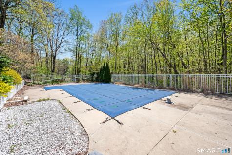 33 Partridge Lane Burlington CT 06013