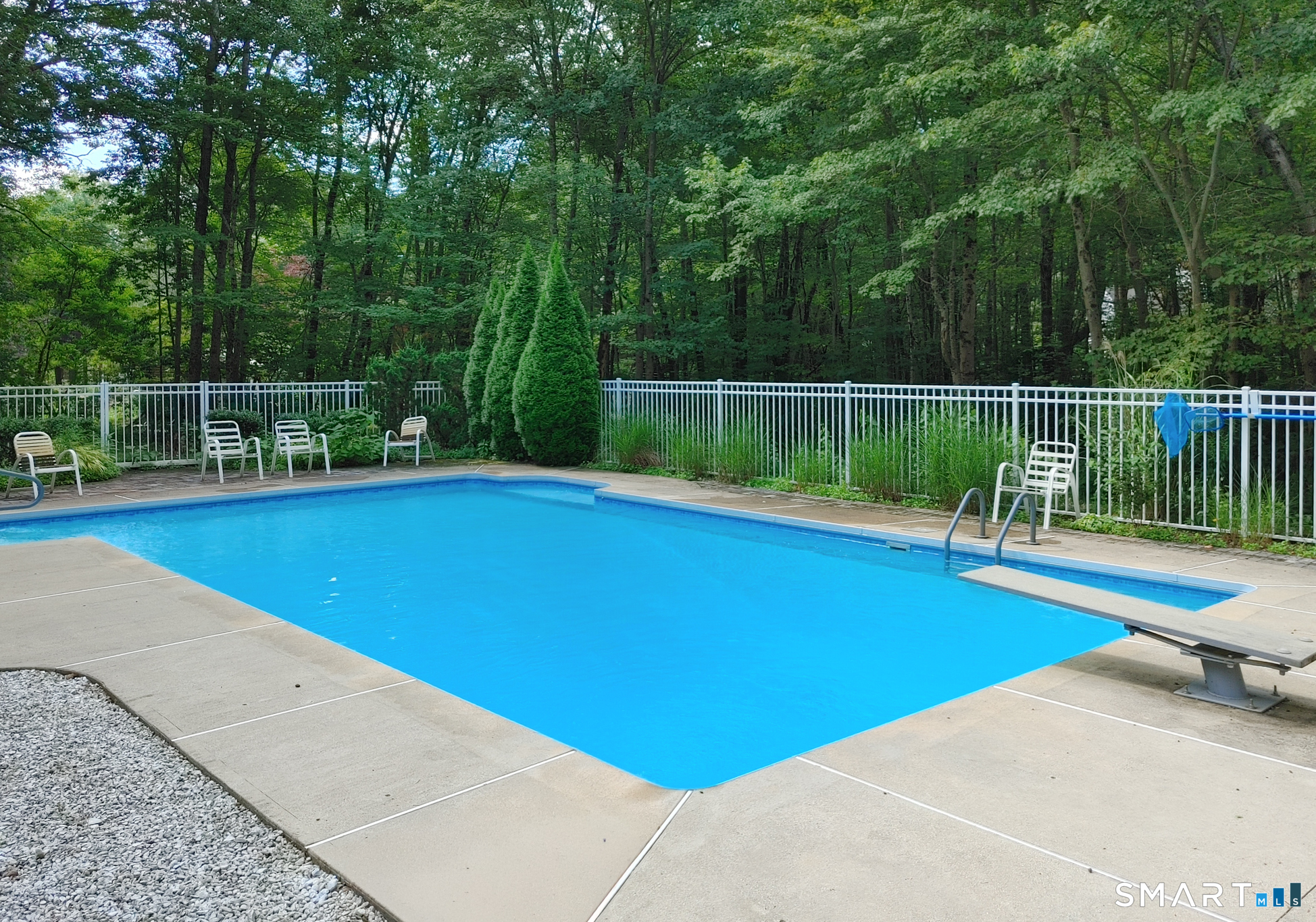 33 Partridge Lane Burlington CT 06013