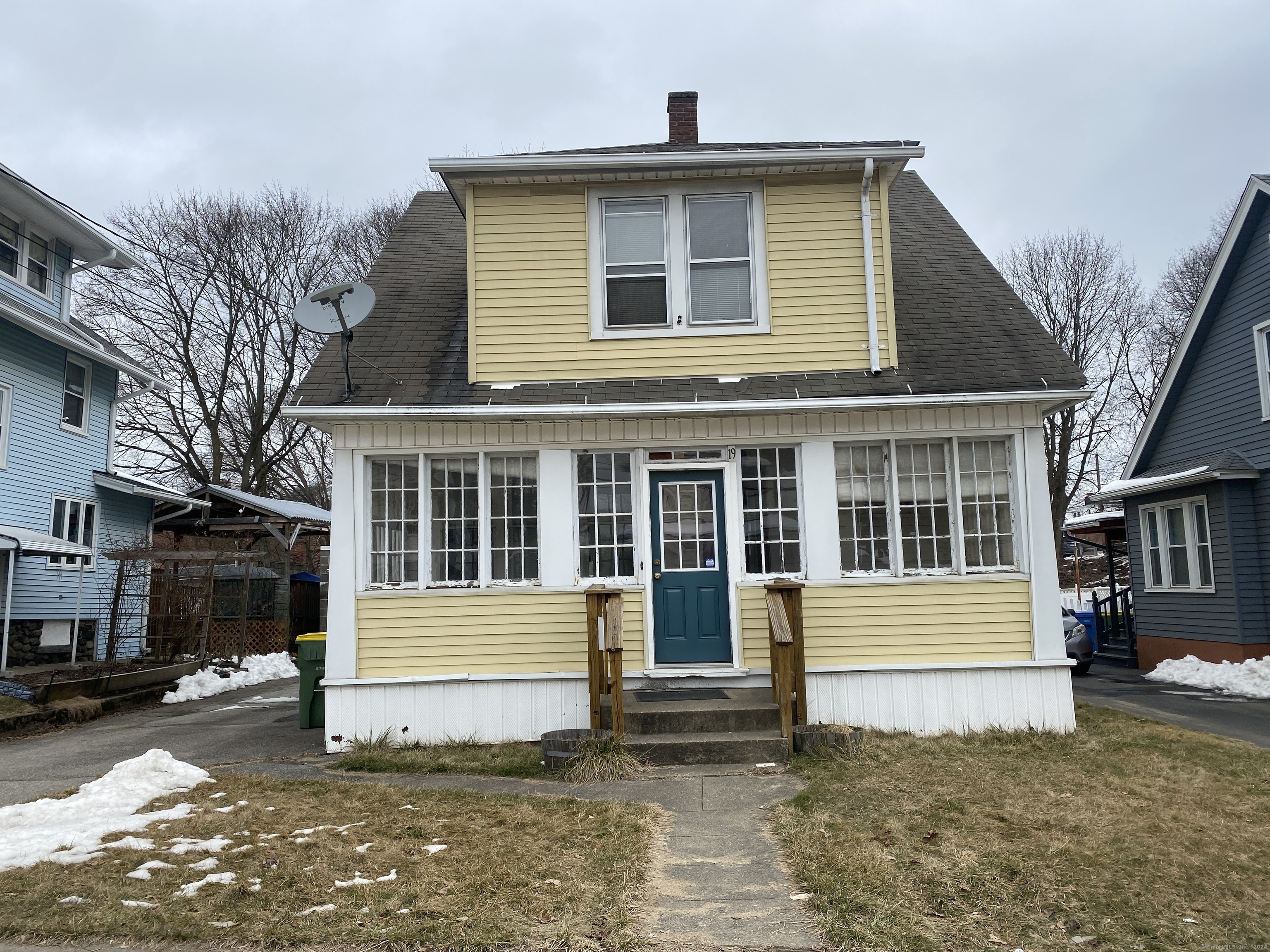 19 Wildemere Avenue Waterbury CT 06705