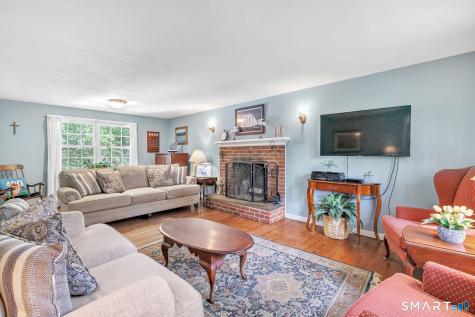 21 Overlook Place Trumbull CT 06611