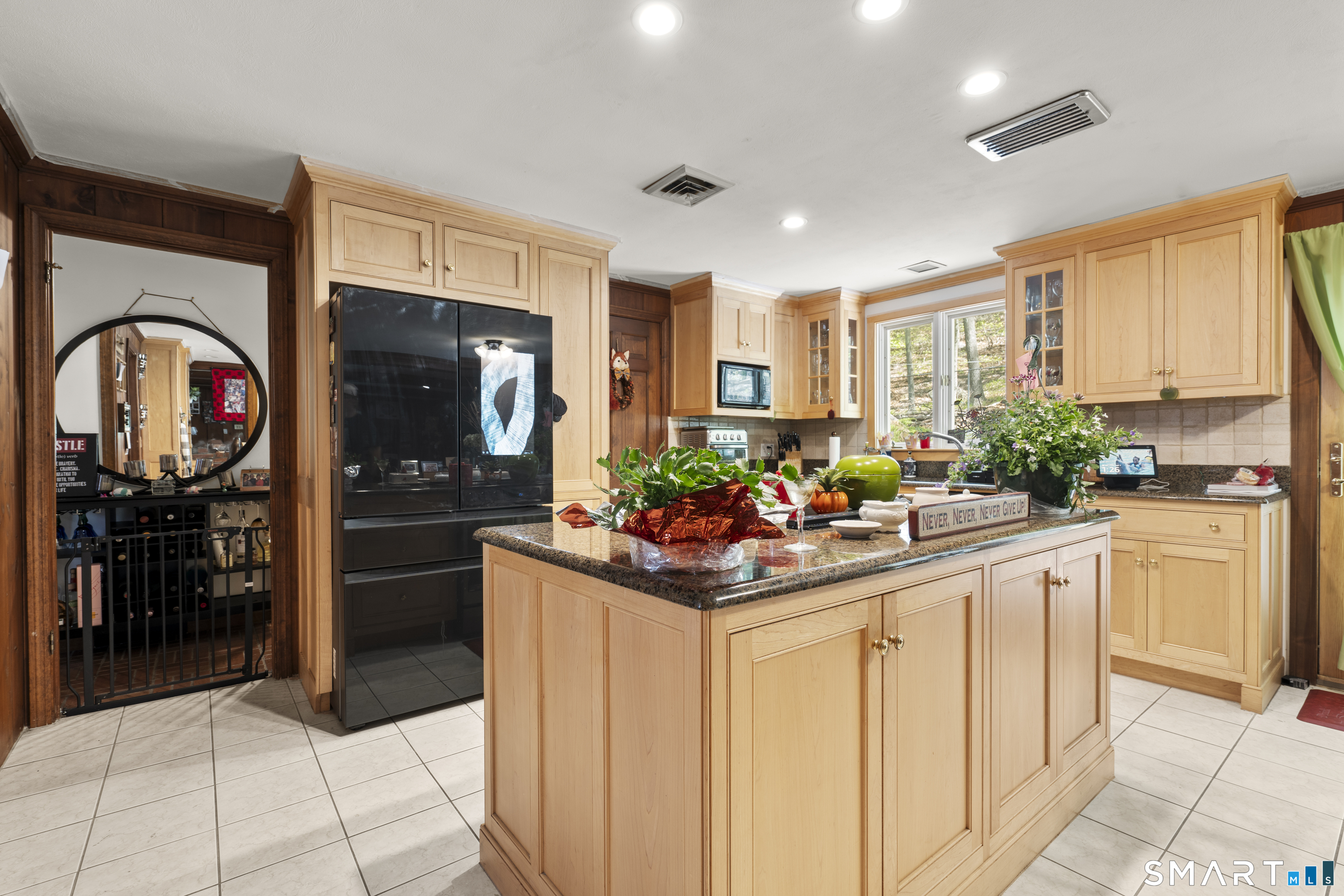 81 Meeting House Road Haddam CT 06438