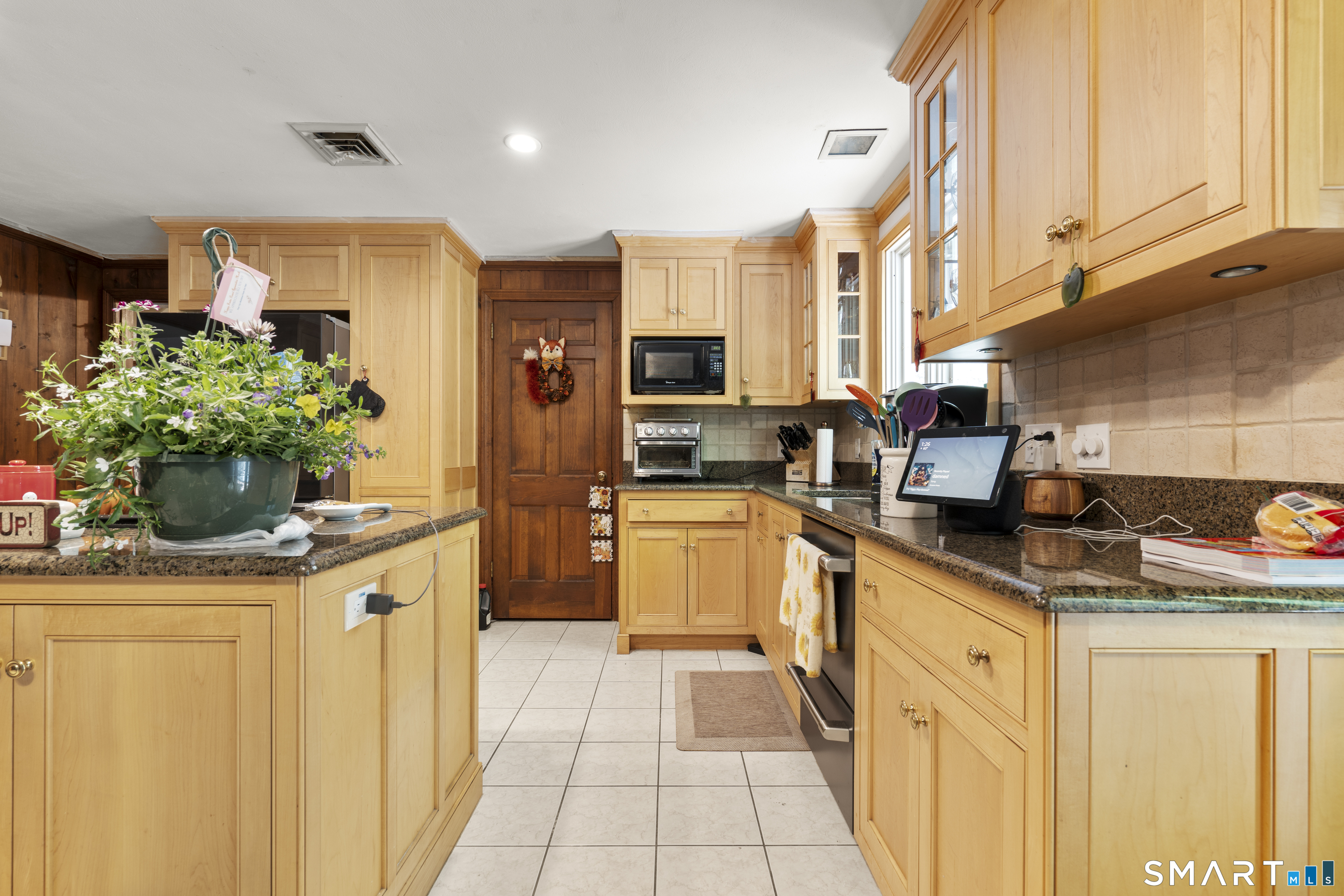 81 Meeting House Road Haddam CT 06438
