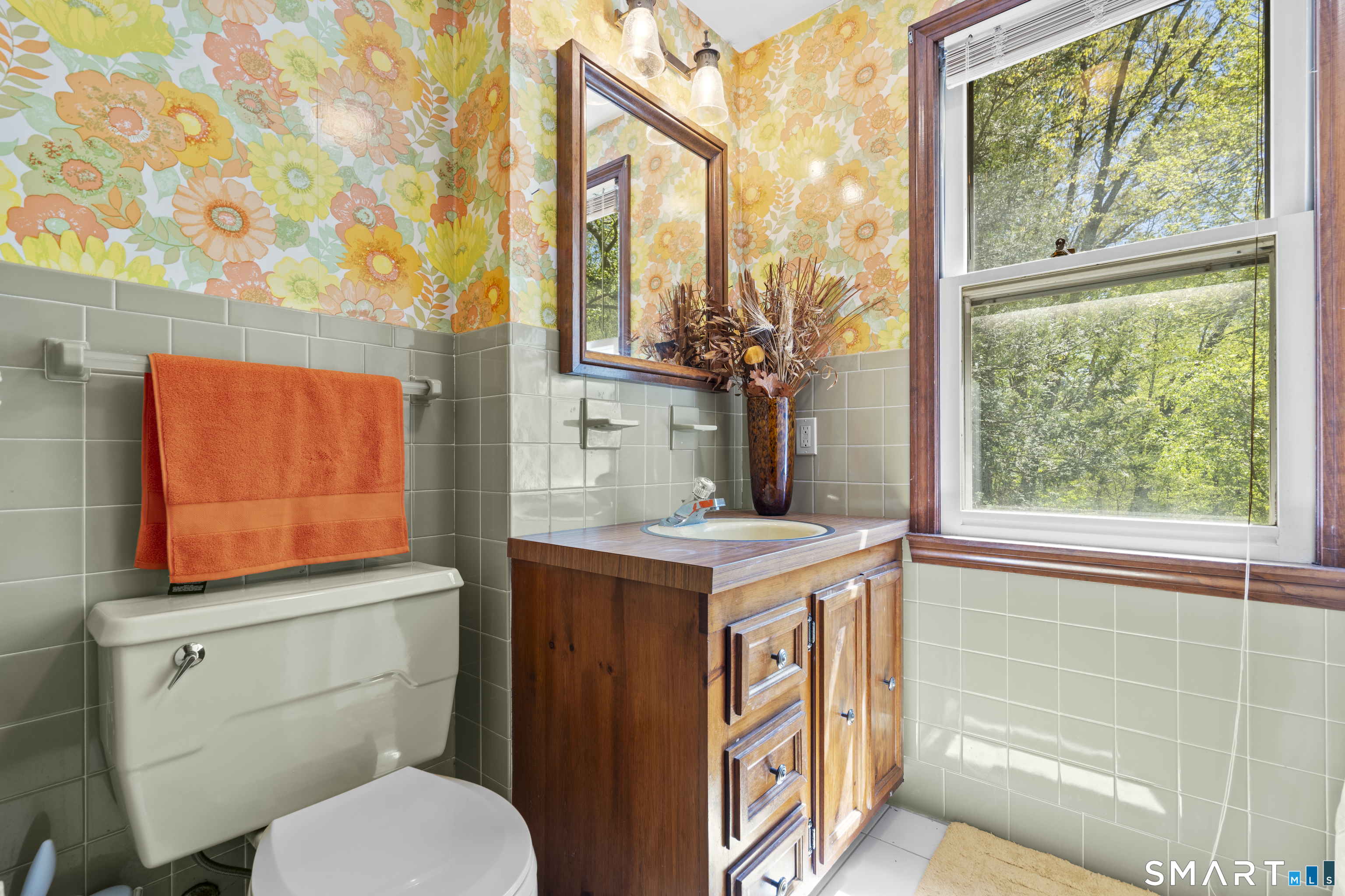 81 Meeting House Road Haddam CT 06438