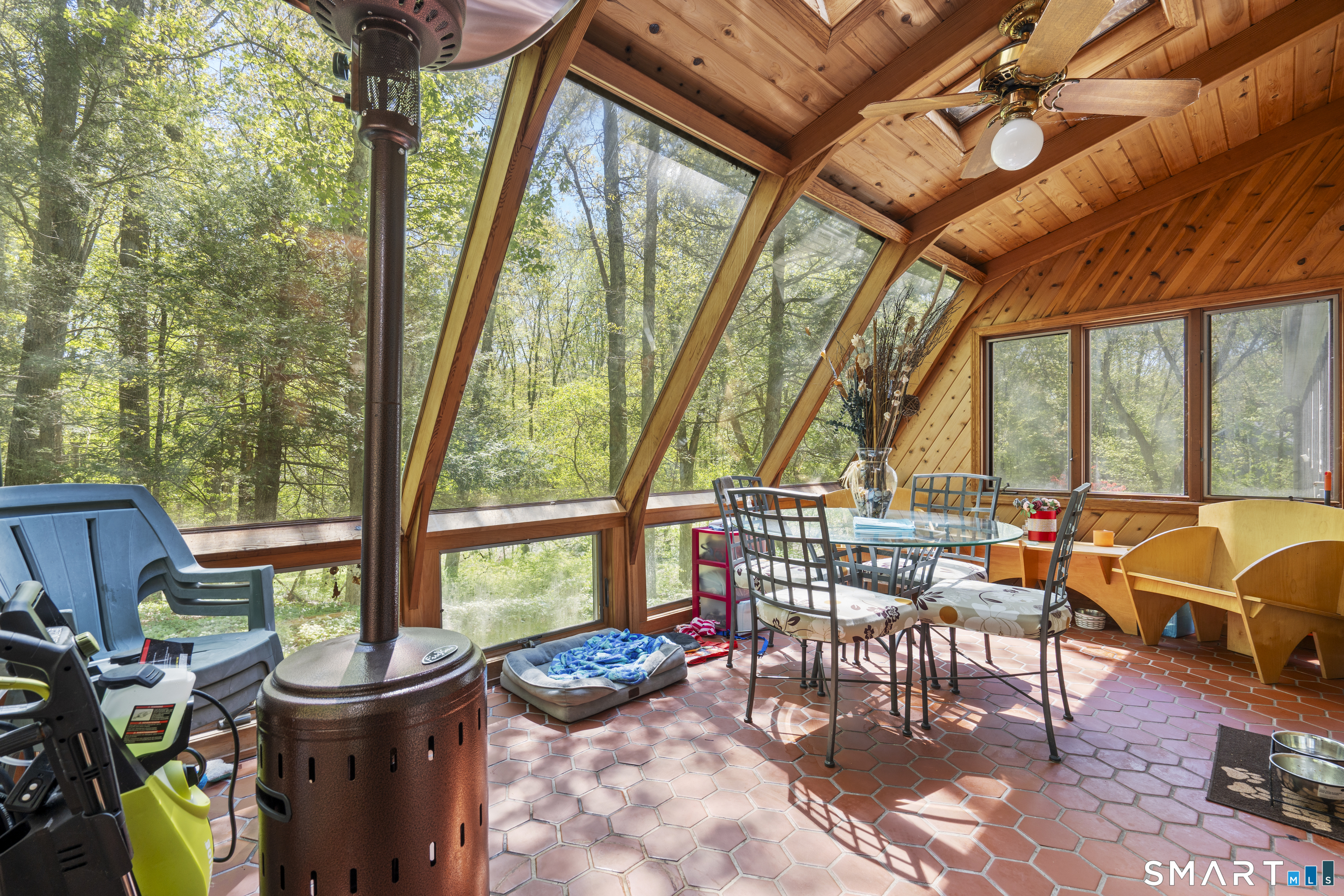 81 Meeting House Road Haddam CT 06438