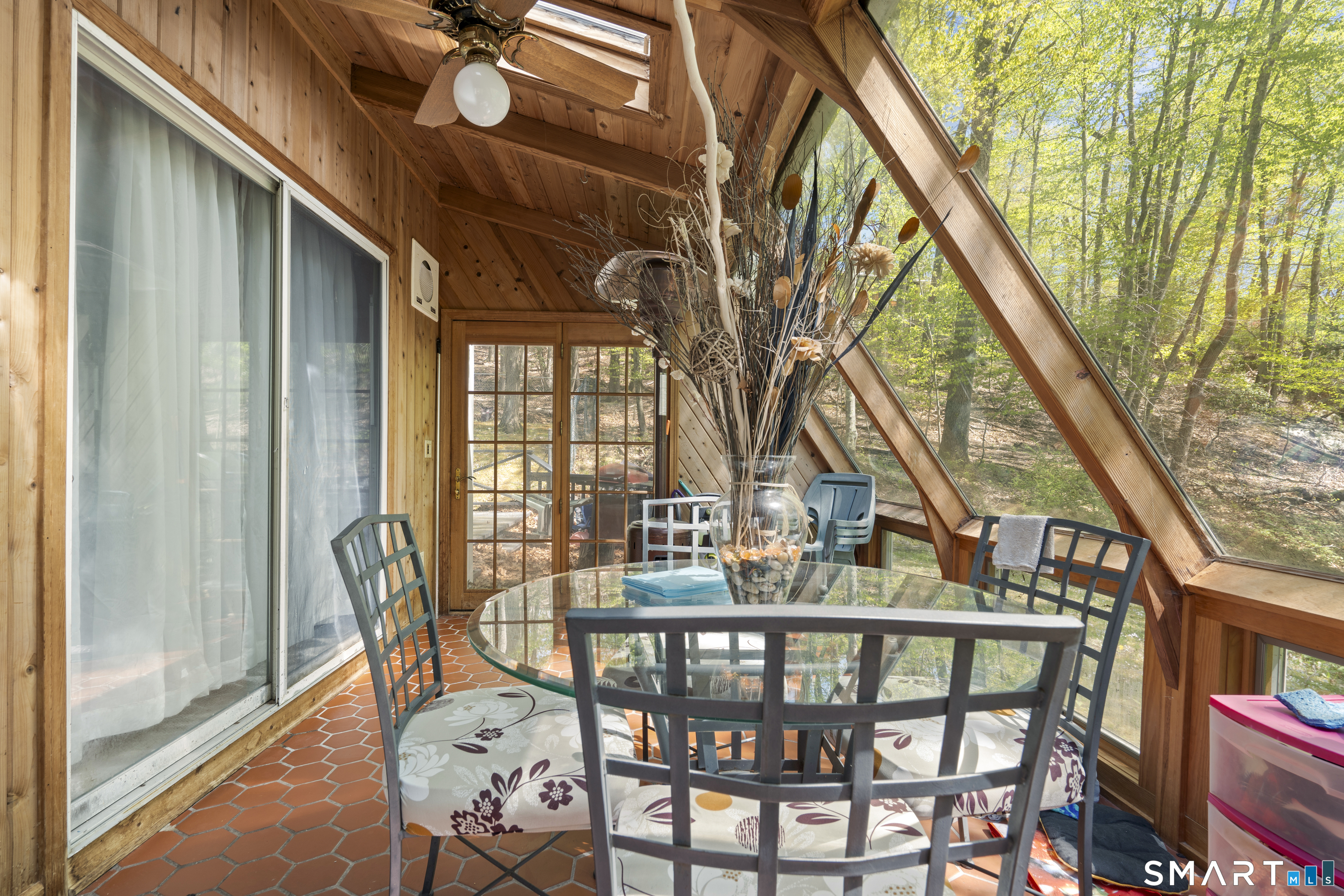 81 Meeting House Road Haddam CT 06438