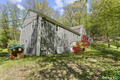 81 Meeting House Road Haddam CT 06438