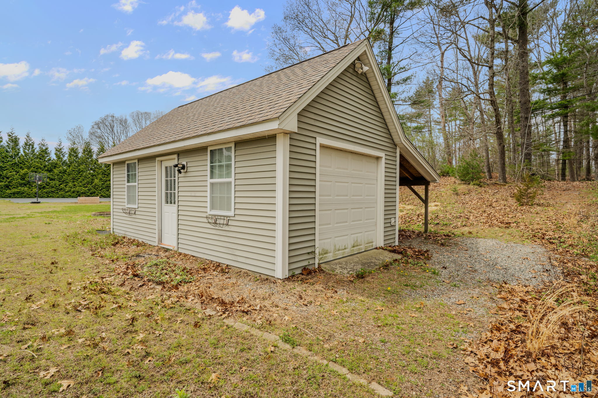 8 Quiet Cove Lane Griswold CT 06351