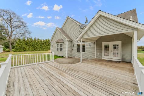8 Quiet Cove Lane Griswold CT 06351