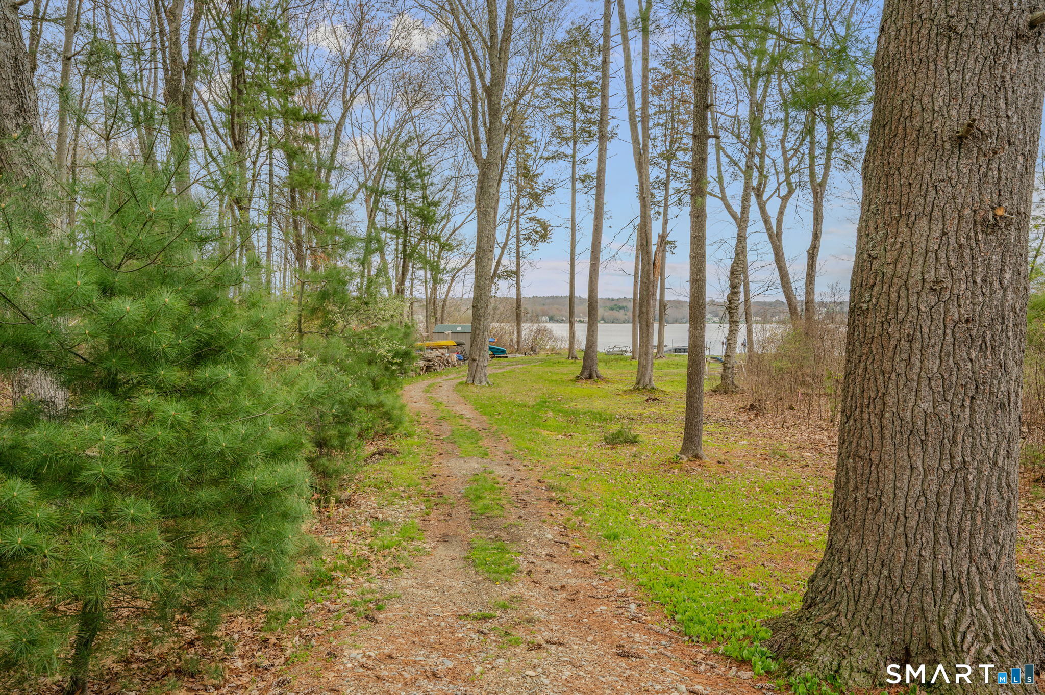 8 Quiet Cove Lane Griswold CT 06351