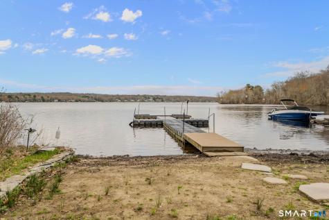 8 Quiet Cove Lane Griswold CT 06351