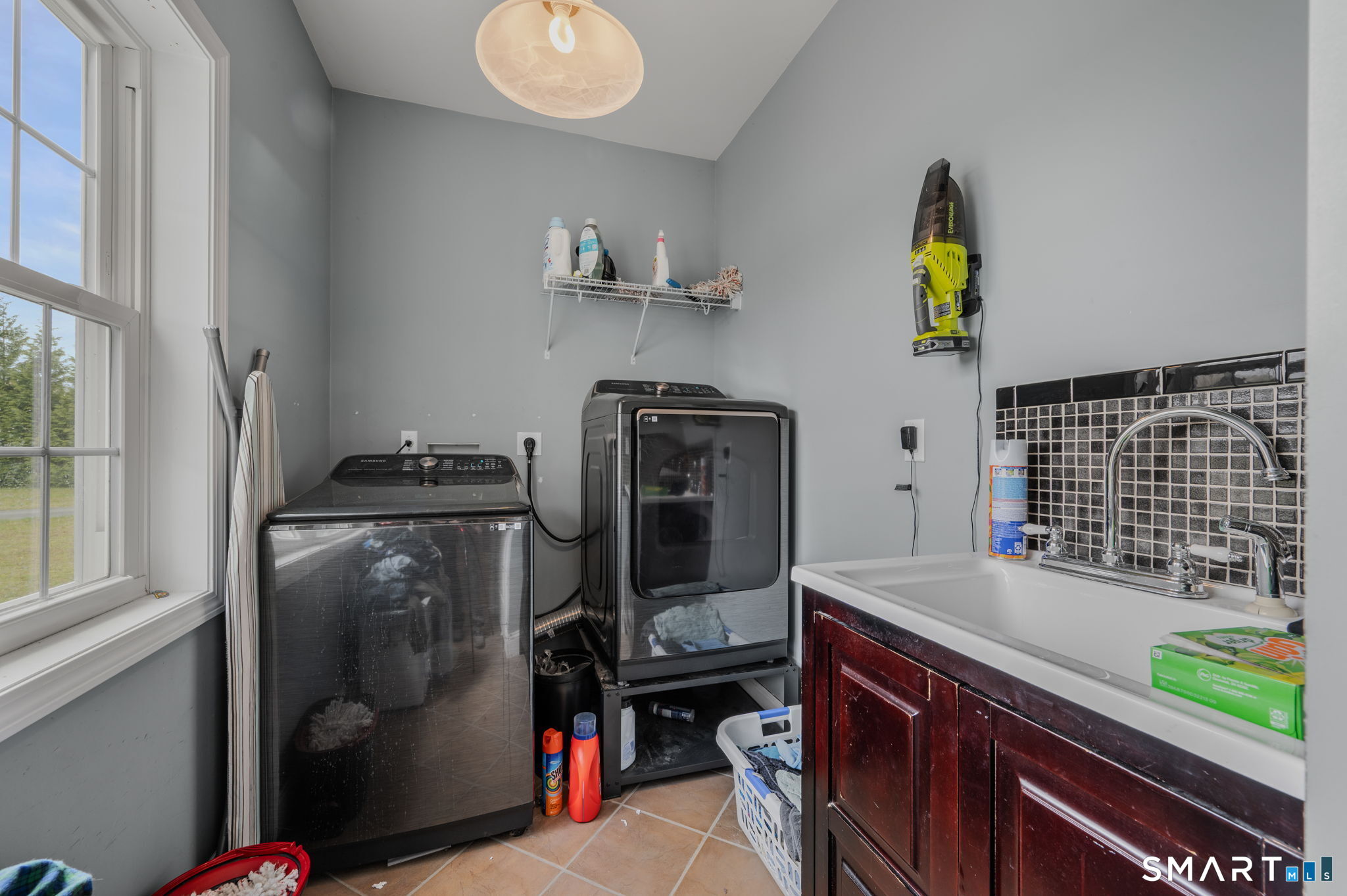 8 Quiet Cove Lane Griswold CT 06351