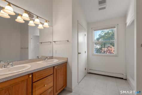 38 Milandale Road Fairfield CT 06824